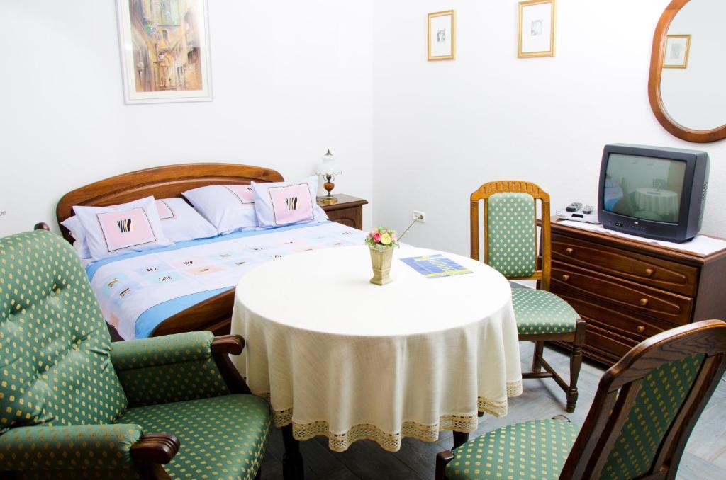 Samson Apartment Hajdúszoboszló 객실 사진