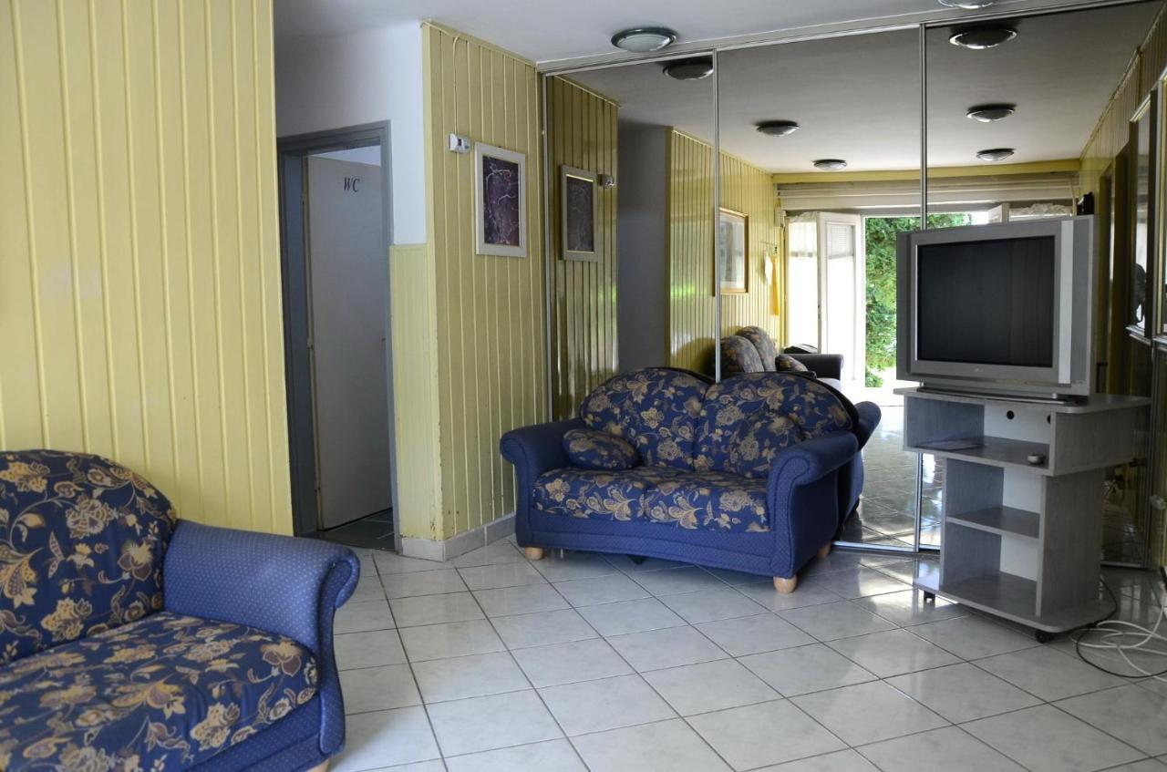 Samson Apartment Hajdúszoboszló 객실 사진
